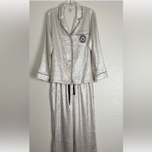 Brand New RARE Victoria’s Secret Glazed Satin PJ Set